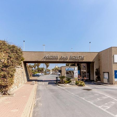 Aregai Marina Exclusive Seaside Apartments Santo Stefano al Mare Εξωτερικό φωτογραφία