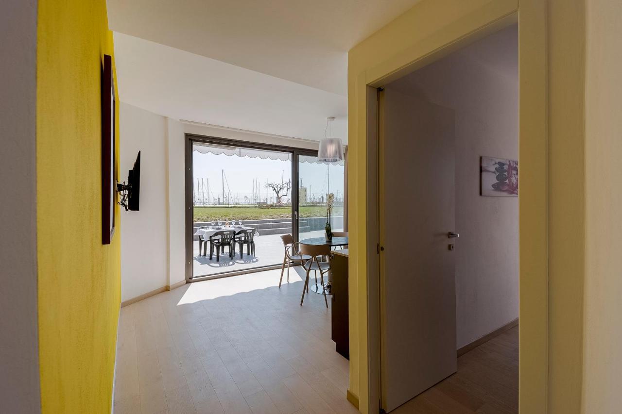 Aregai Marina Exclusive Seaside Apartments Santo Stefano al Mare Εξωτερικό φωτογραφία