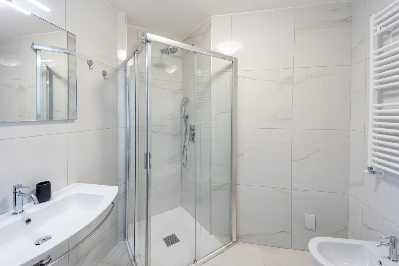 Aregai Marina Exclusive Seaside Apartments Santo Stefano al Mare Εξωτερικό φωτογραφία