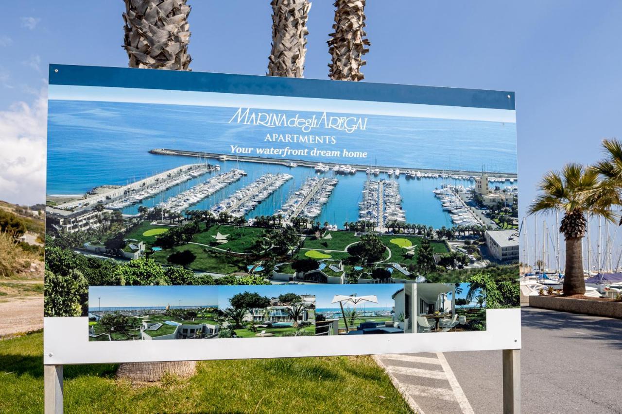 Aregai Marina Exclusive Seaside Apartments Santo Stefano al Mare Εξωτερικό φωτογραφία