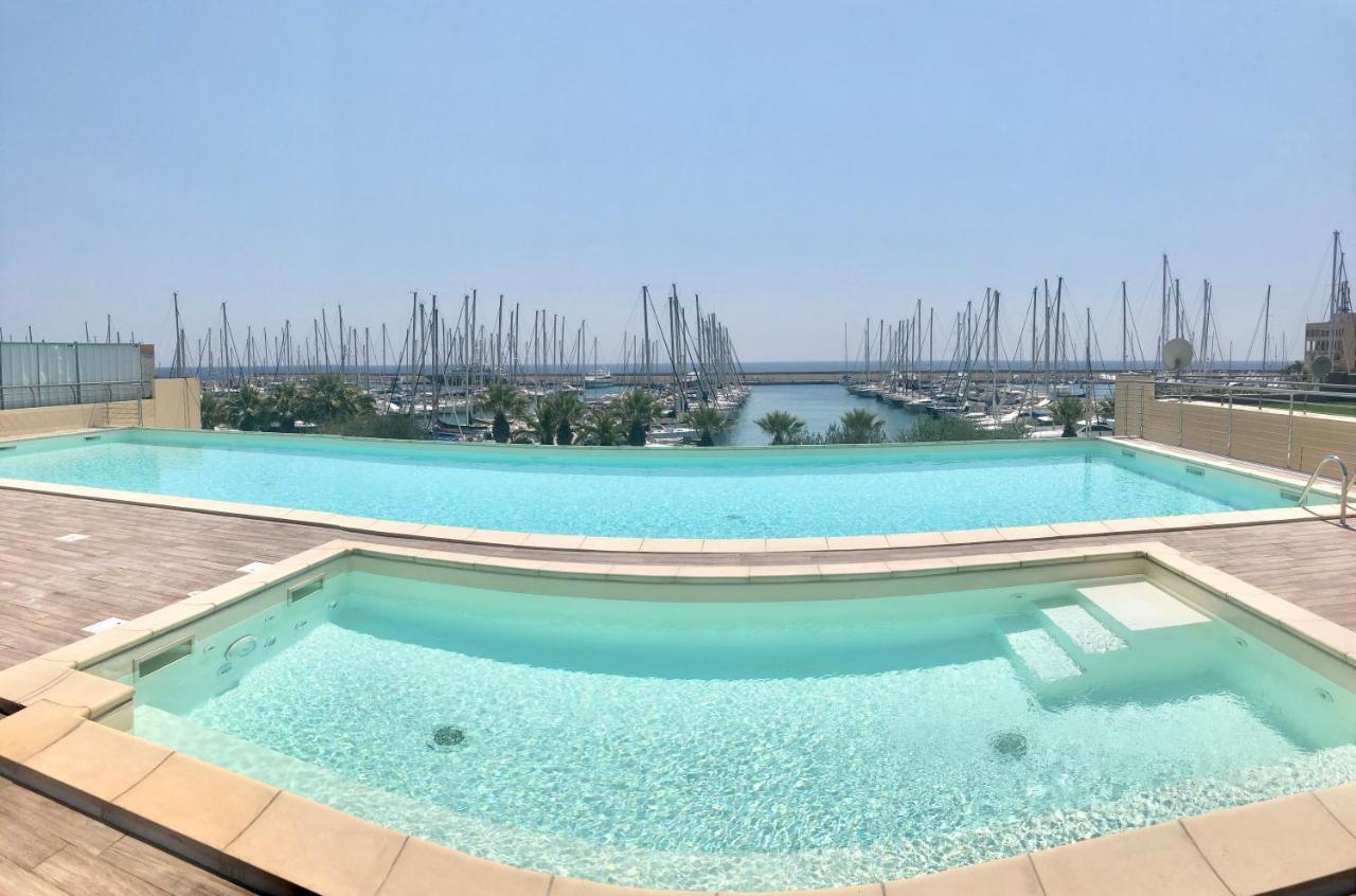 Aregai Marina Exclusive Seaside Apartments Santo Stefano al Mare Εξωτερικό φωτογραφία